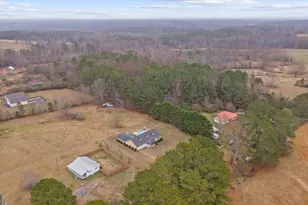 40 L Z Jackson Rd, Bowdon, GA 30108 - Photo 30