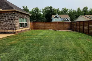 556 Constitution Dr, Forsyth, GA 31029 - Photo 4