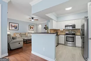 3777 Peachtree Rd, Brookhaven, GA 30319 - Photo 6