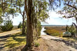 1214 Shell Point Road NE, Townsend, GA 31331 - Photo 40