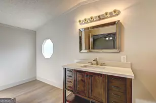 144 Skyland Dr E, Locust Grove, GA 30248 - Photo 16