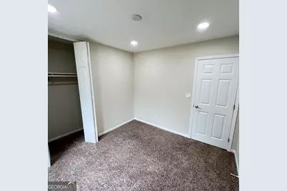 9028 Raven Drive, Jonesboro, GA 30238 - Photo 12