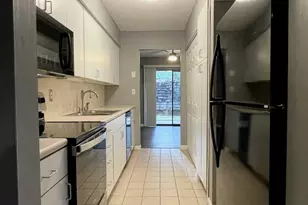 94 Cobblestone Creek, Peachtree City, GA 30269 - Photo 12