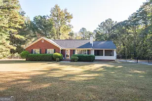 200 Lake Amah Lee Rd, Hampton, GA 30228 - Photo 1