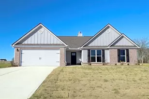 457 Tanners Bridge Cir, Bethlehem, GA 30620 - Photo 2