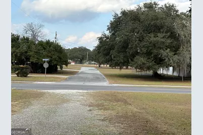 601 Fort King George Drive, Darien, GA 31305 - Photo 2