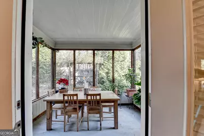 4001 Sovereign Drive, Buford, GA 30519 - Photo 20