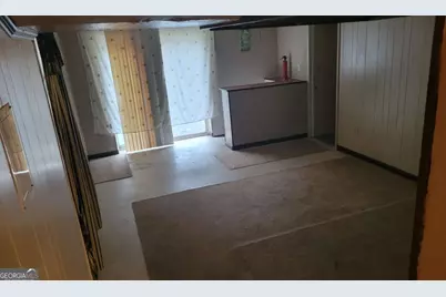 747 Dixon Road, Jonesboro, GA 30238 - Photo 8