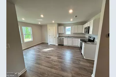 272 Laurel Springs Drive, Macon, GA 31206 - Photo 4