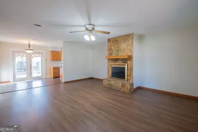 107 Summerfield Drive, Kingsland, GA 31548 - Photo 2