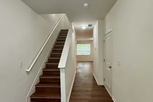6410 Kennonbriar Ct, Lithonia, GA 30058 - Photo 4