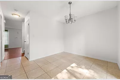 1820 Ashborough Road SE #APT B, Marietta, GA 30067 - Photo 6