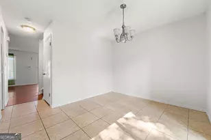 1820 Ashborough Rd SE, Marietta, GA 30067 - Photo 6