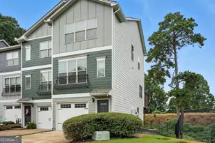1689 Liberty Pkwy NW, Atlanta, GA 30318 - Photo 2