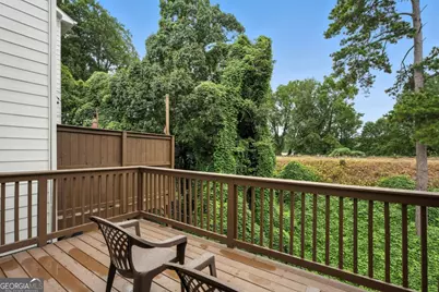 1689 Liberty Parkway NW, Atlanta, GA 30318 - Photo 12