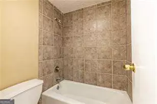 2479 Peachtree Rd NE, Atlanta, GA 30305 - Photo 18