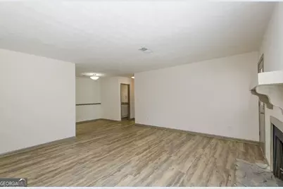 730 Franklin SE #A07, Marietta, GA 30067 - Photo 4