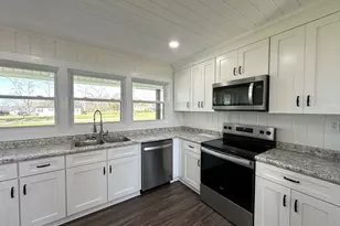 1918 Register Rd, Adel, GA 31620 - Photo 8