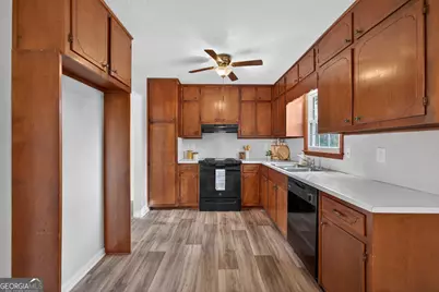 2015 Highriggs Lane, Snellville, GA 30078 - Photo 12