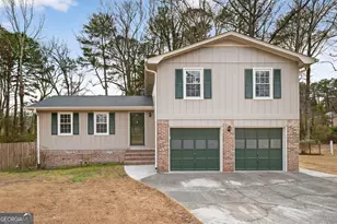 2015 Highriggs Ln, Snellville, GA 30078 - Photo 6