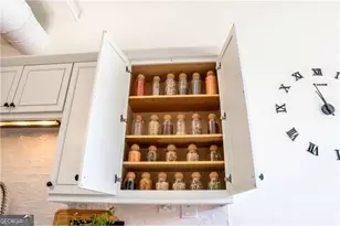 3820 Roswell Rd NE, Atlanta, GA 30342 - Photo 8