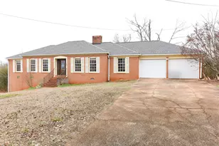 19 Festiva Dr, Newnan, GA 30263 - Photo 1