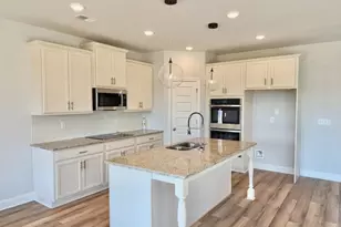 801 Brittany Nichole Ct, Bonaire, GA 31005 - Photo 10