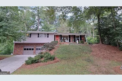 1176 Converse Drive NE, Atlanta, GA 30324 - Photo 2