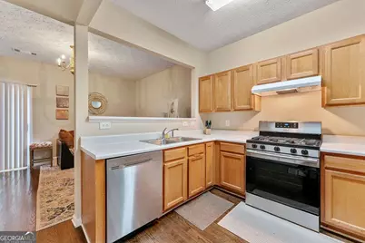 1343 Penhurst Drive, Lawrenceville, GA 30043 - Photo 6