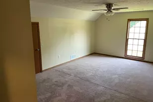 2617 Shore Wood Ct NE, Conyers, GA 30013 - Photo 12