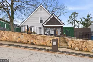 376 Roy St SW, Atlanta, GA 30310 - Photo 1