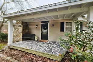 847 Greenwood Lake Dr, Franklin, GA 30217 - Photo 4