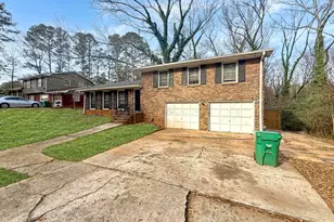 4796 Fairforest Dr, Stone Mountain, GA 30088 - Photo 2