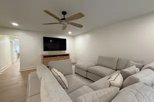 574 Knottywood Dr, Lavonia, GA 30553 - Photo 2