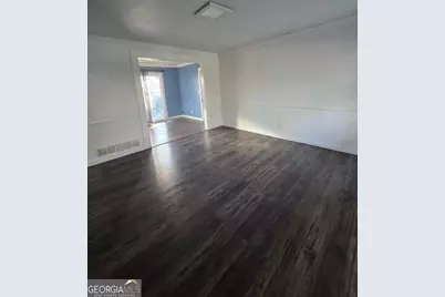 707 Melrose Drive, Forest Park, GA 30297 - Photo 4