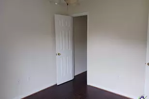 732 Gateway Dr, Bonaire, GA 31005 - Photo 8