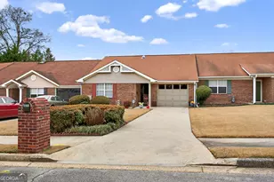 6835 Oak View Ct, Riverdale, GA 30274 - Photo 2