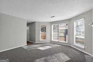 826 Greenhedge Way, Stone Mountain, GA 30088 - Photo 10