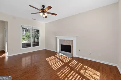 7038 Surrey Drive, Woodstock, GA 30189 - Photo 4