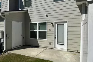 712 Keeshono St, Union City, GA 30291 - Photo 4