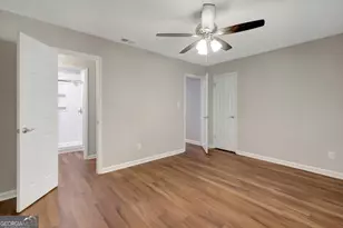 105 Belle Dr, Fayetteville, GA 30214 - Photo 12