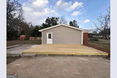 118 Edmondson Circle, Cochran, GA 31014 - Photo 2