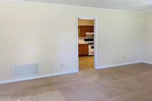 25 Martin St, Newnan, GA 30263 - Photo 2