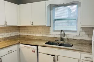 907 Silverwood Dr, Atlanta, GA 30349 - Photo 6