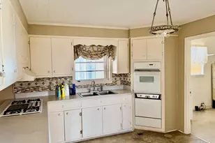 310 McDaniel Station Rd SW, Calhoun, GA 30701 - Photo 4