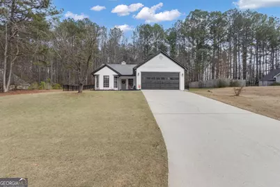 106 Greenfield Lane, Grantville, GA 30220 - Photo 2