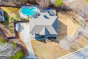 201 Overton Point, Carrollton, GA 30116 - Photo 6