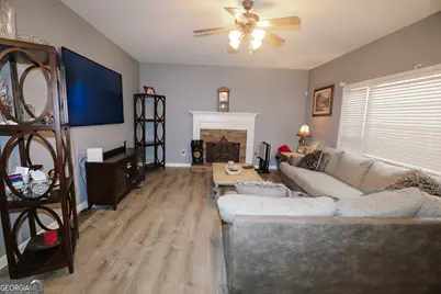 116 Eastlake Landing, Newnan, GA 30265 - Photo 10