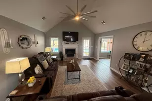 109 Jupiter Ln, Bonaire, GA 31005 - Photo 2