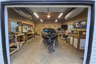 396 Willis Rd, Lavonia, GA 30553 - Photo 16